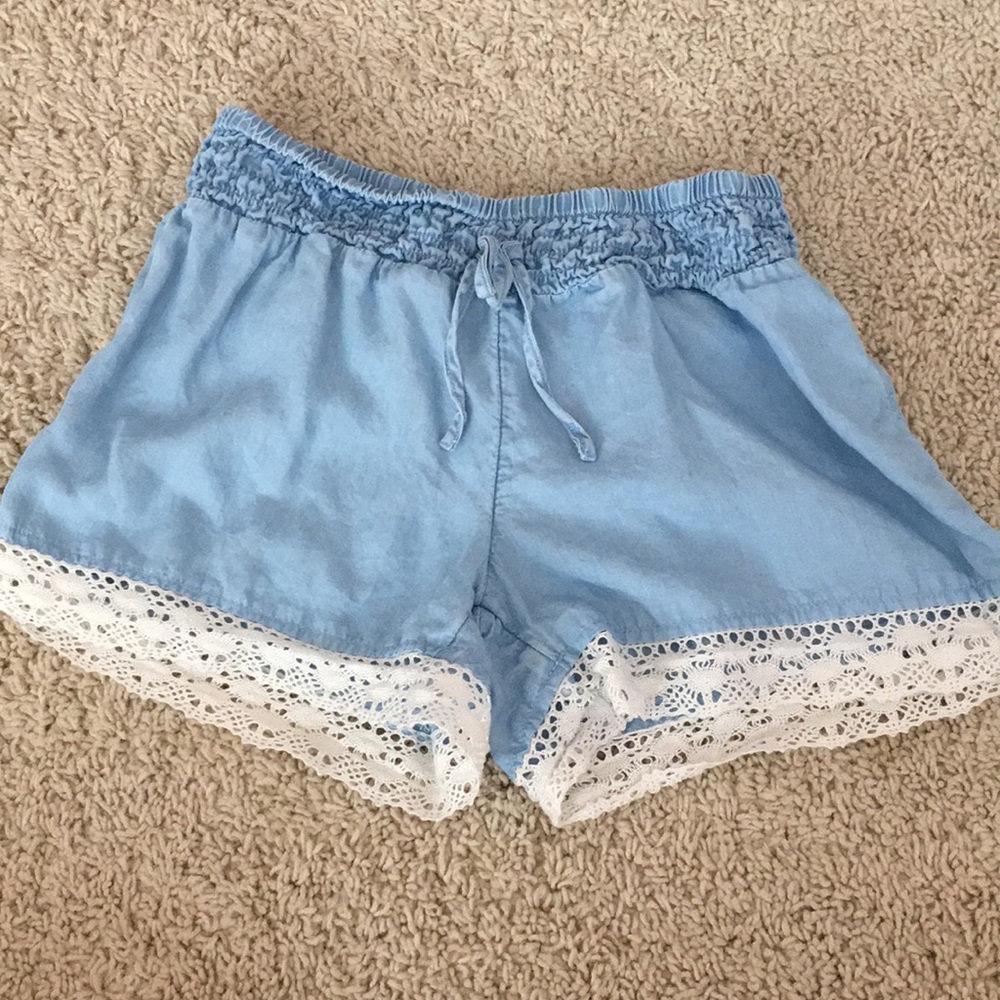 Lace shorts ( stretchy)